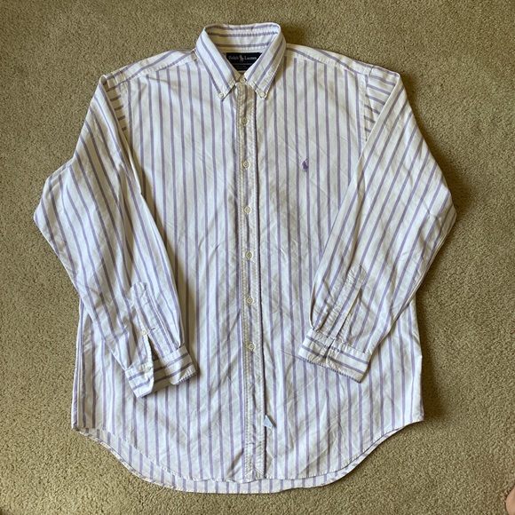 Button down - Picture 2 of 3